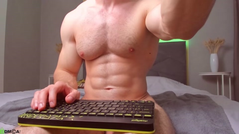 adam_muscle_  15-01-2023